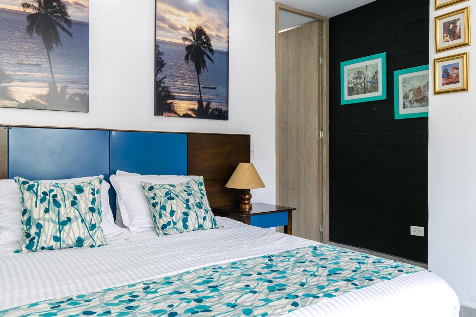 Borbon Aparthotel