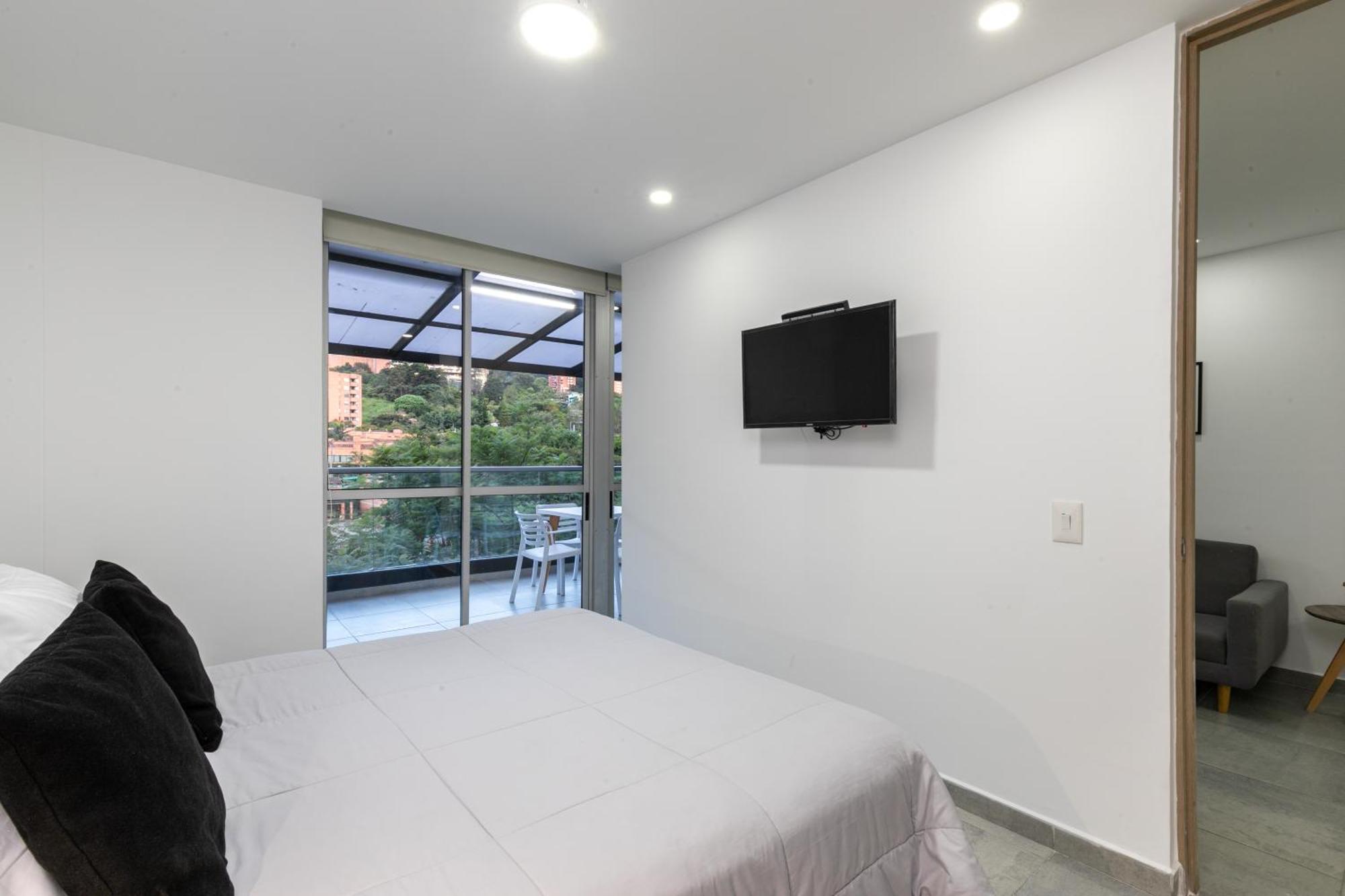 Borbon Aparthotel