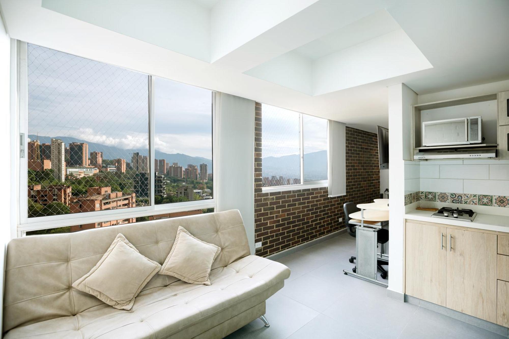Apartment Beautiful In Poblado-tesoro Near Provenza! Medellin