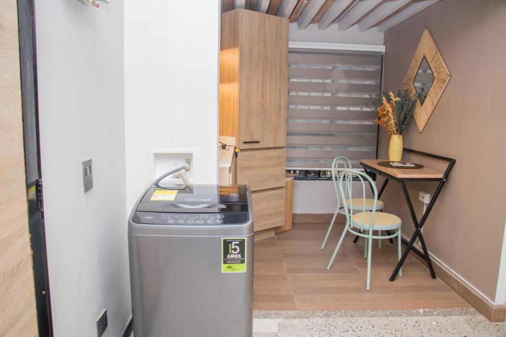 Apartment Coliving Laureles La Almeria 101 *