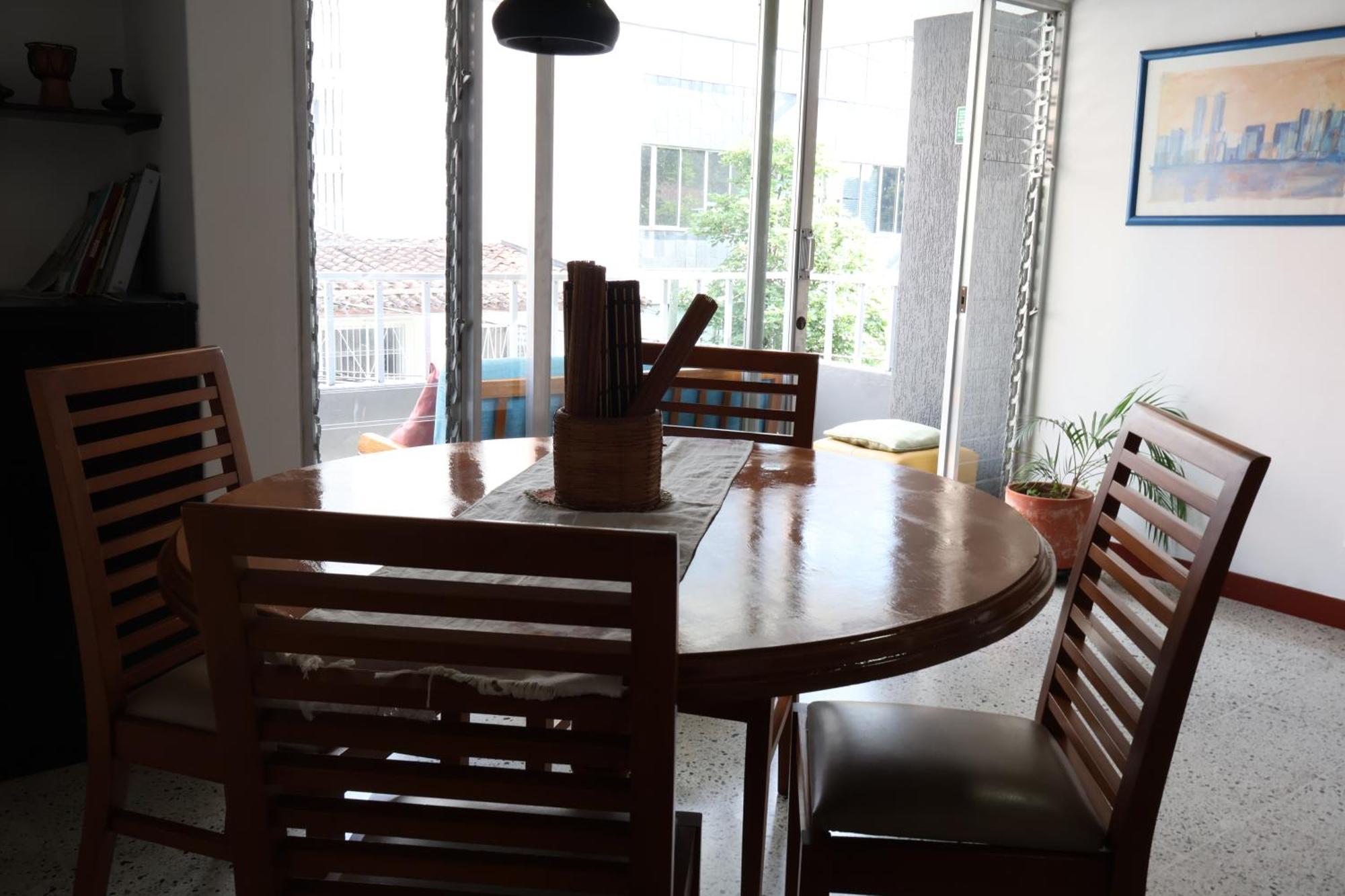 Homestay A1 Living Poblado Comoda Privada *