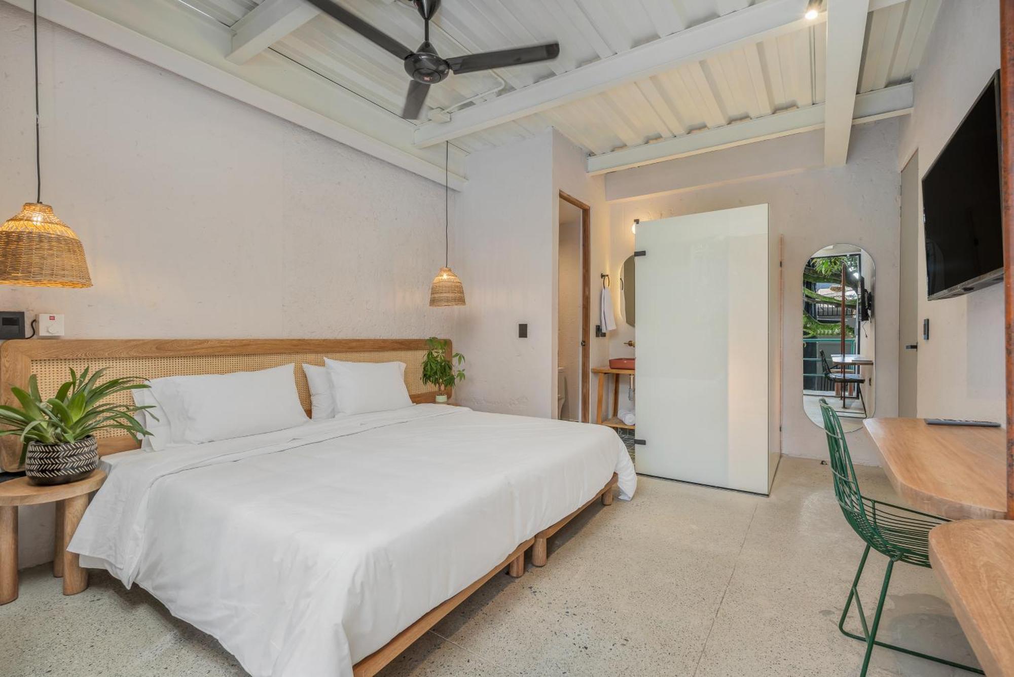 Botanica Casa Manila By Housy Host 4* Medellin