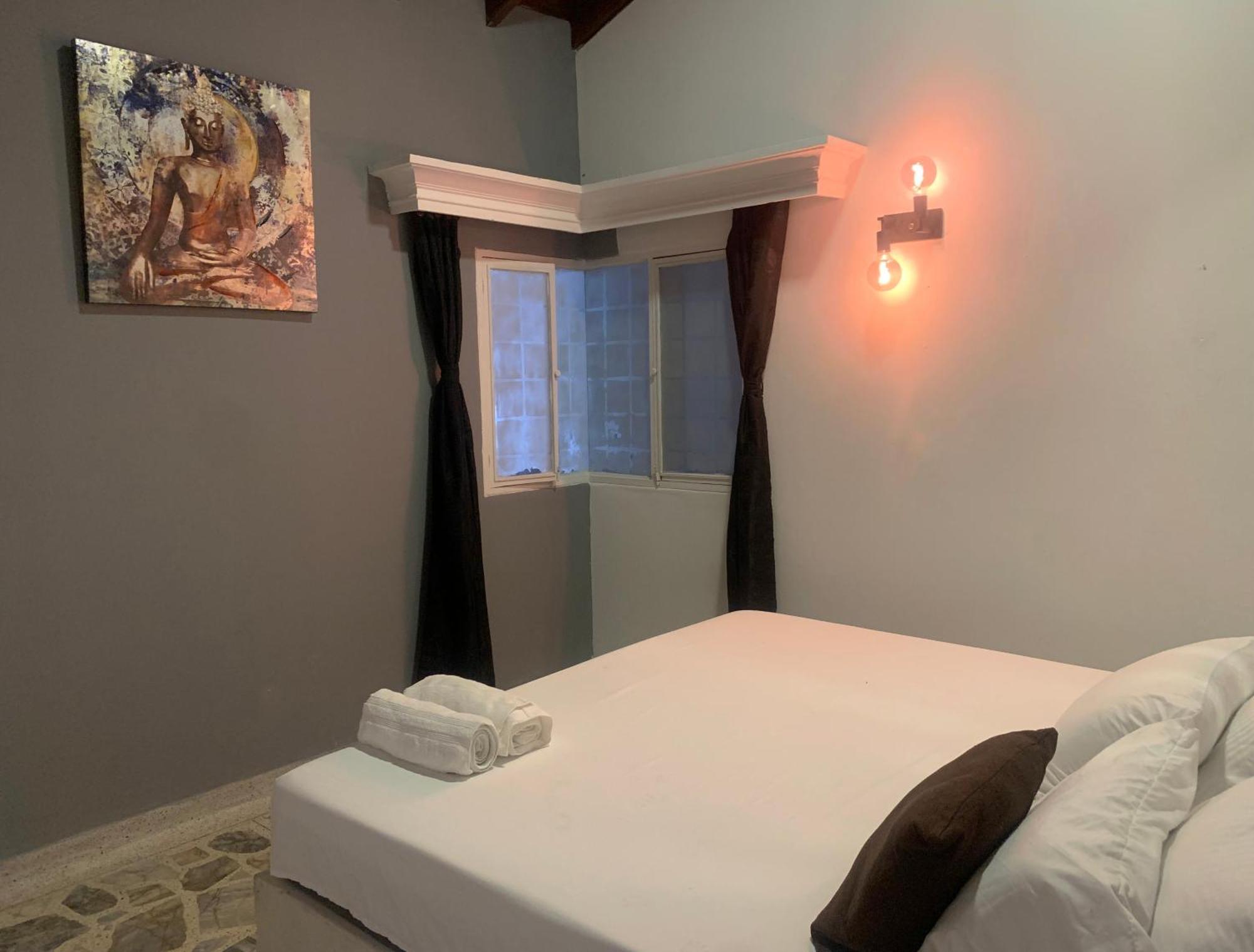 Luxury At Poblado 6 Bdrm Epic Manor Medellin