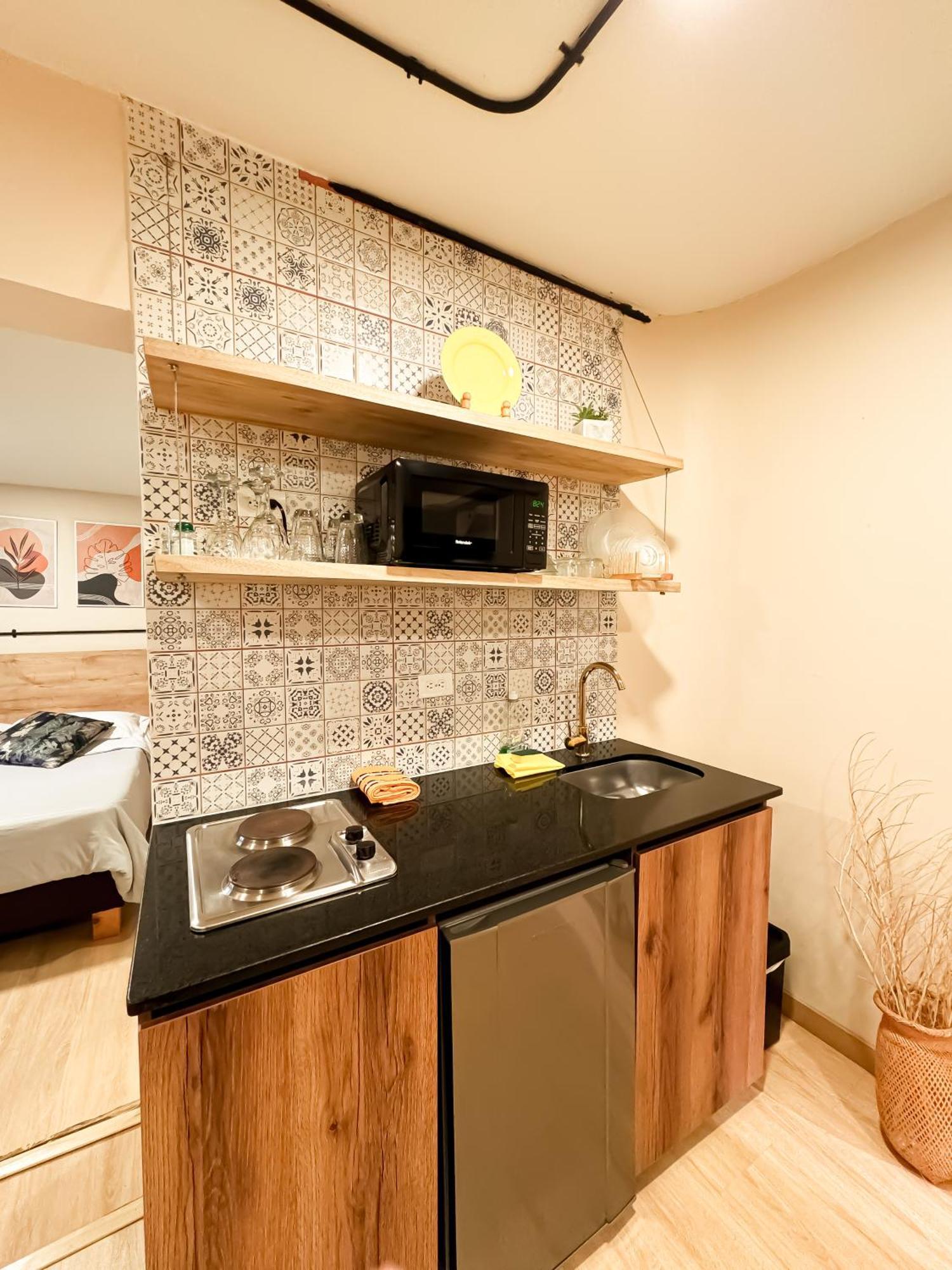 Apartment Nuevo Estudio Cerca De Plaza Mayor Nid101 By Roots