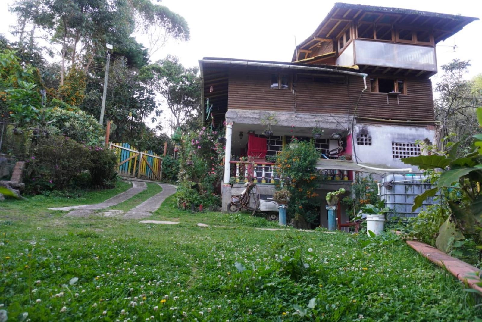Apartment Amplia Casa Campestre En Santa Elena Cerca A - Aru Medellin
