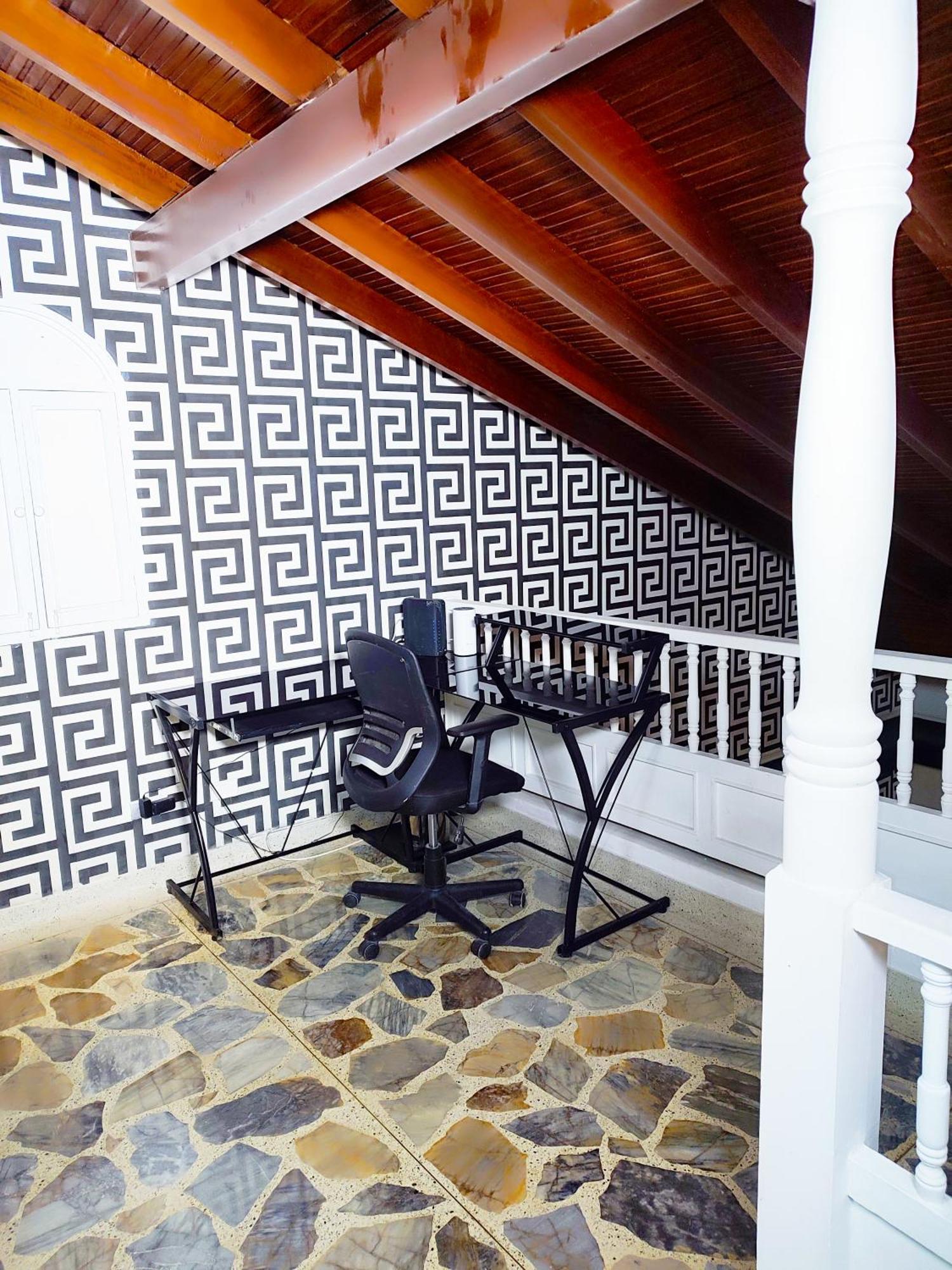 Luxury At Poblado 6 Bdrm Epic Manor Villa Medellin