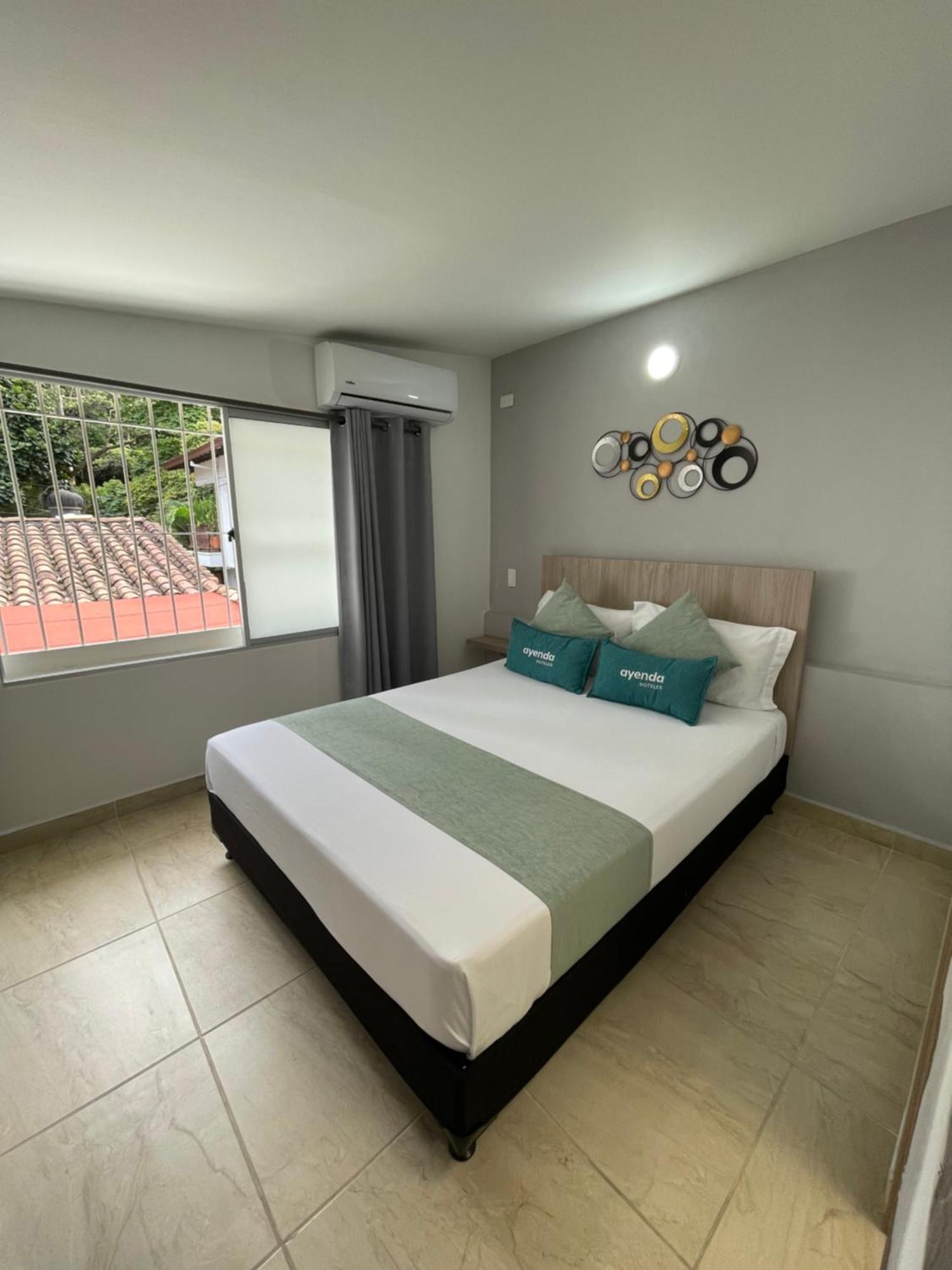 12 Nights Guest house *