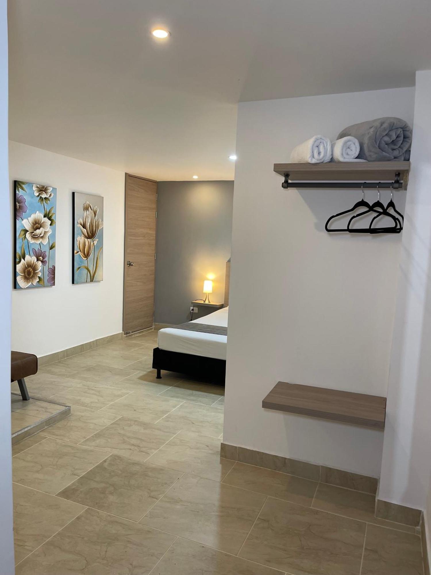 12 Nights Guest house Medellin