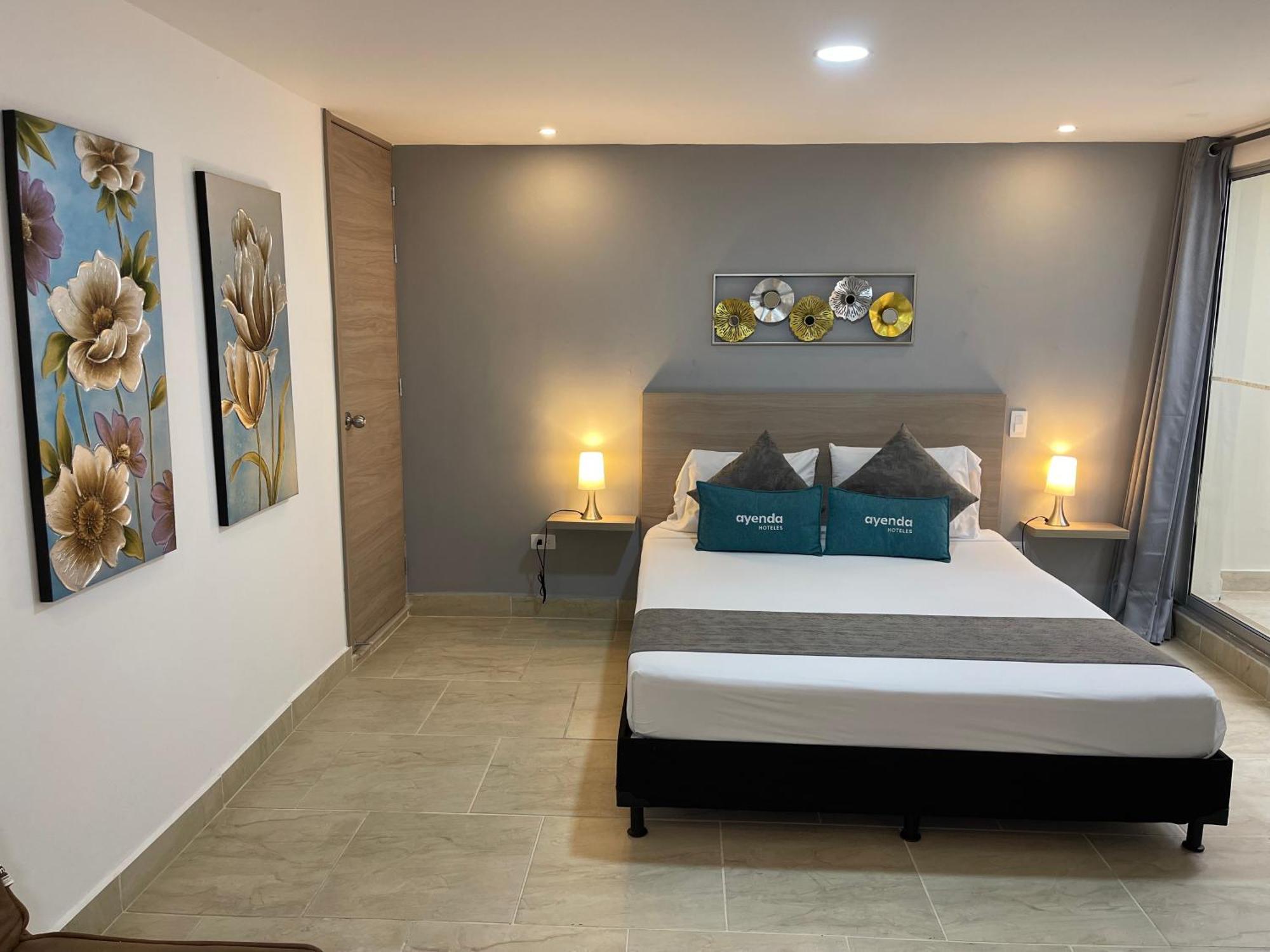 12 Nights Medellin