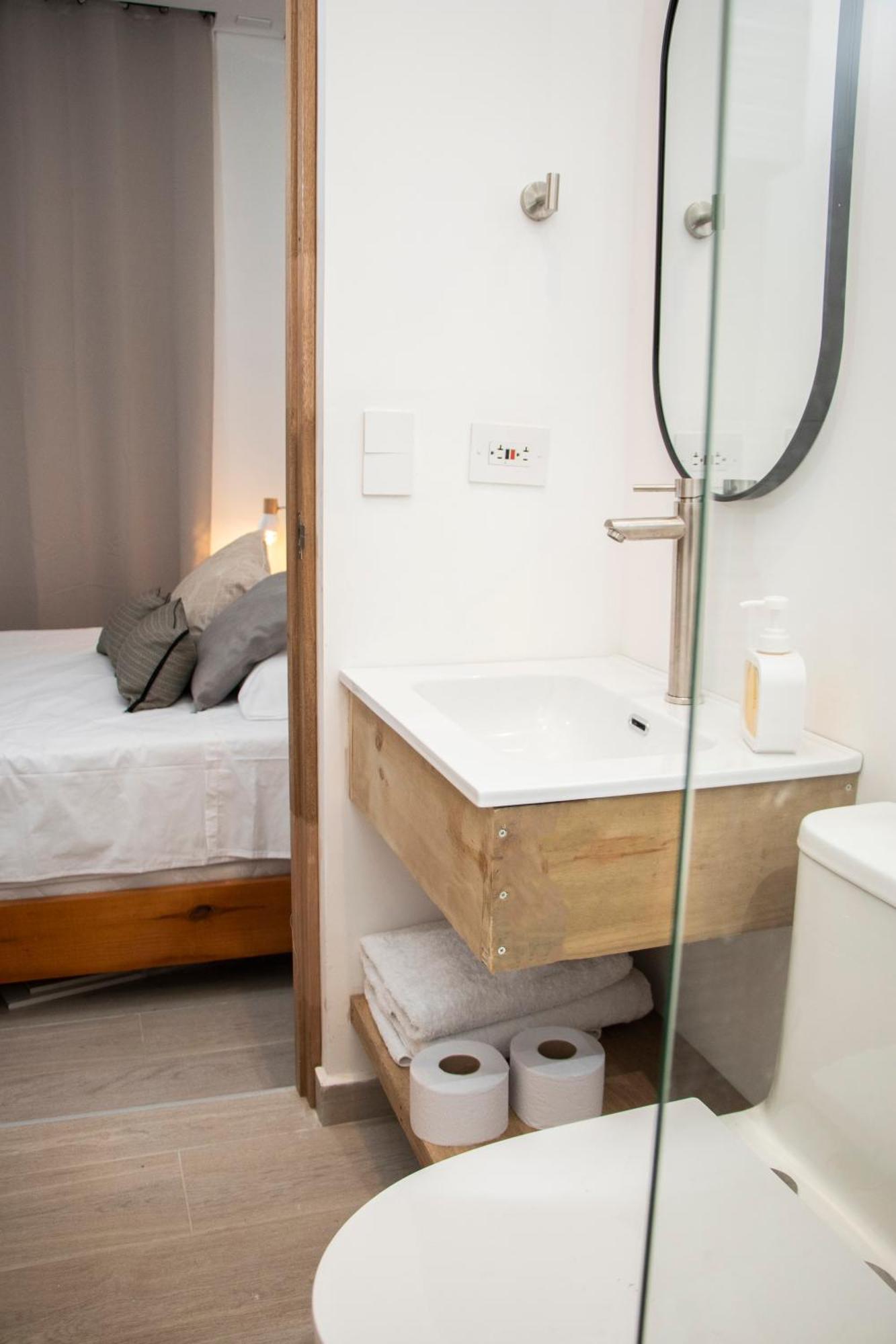 Apartment Zenia 70 Living & Medellin