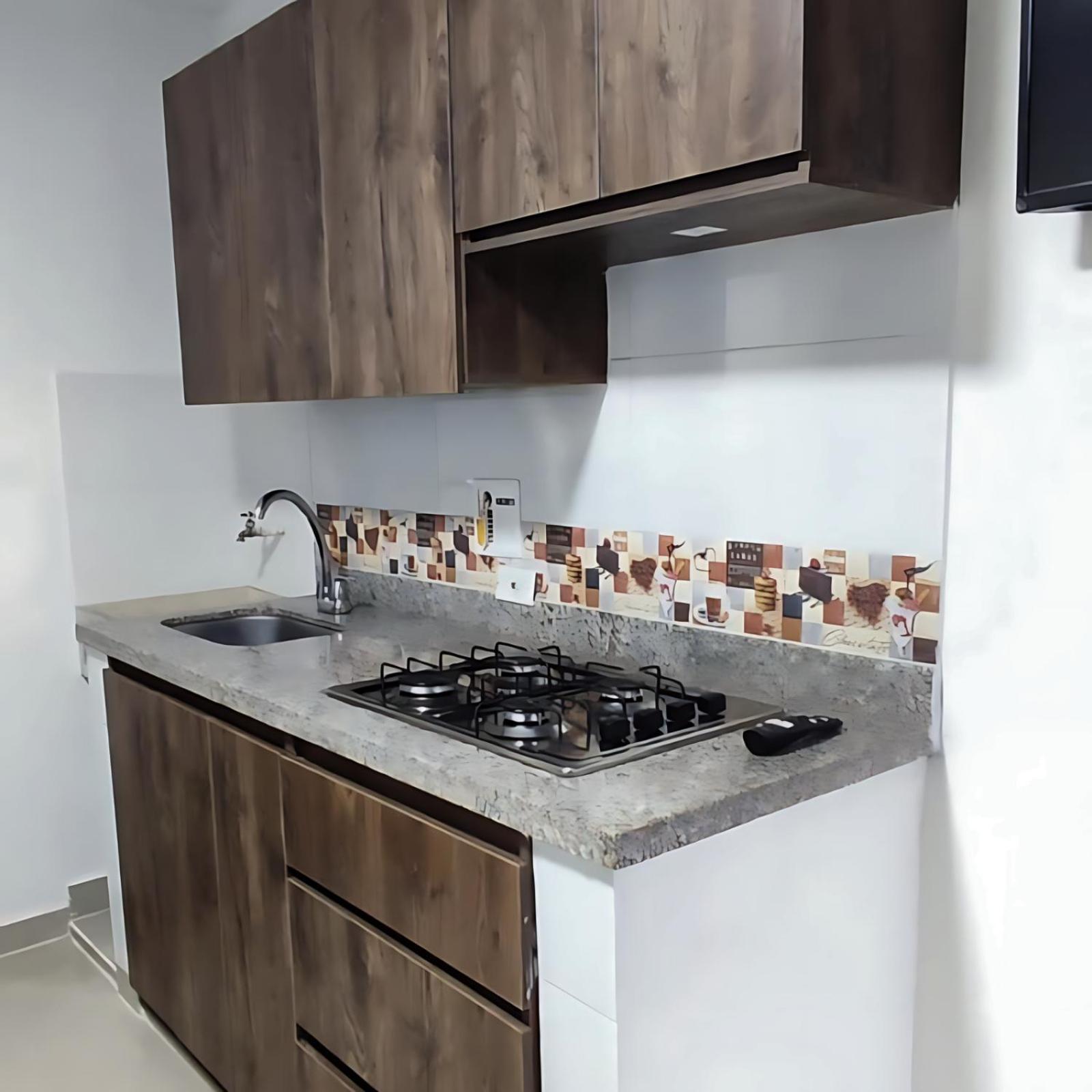 Casa Estadio Turisticos Renovados Y Modernos Cerca Al Metro - Barrio Laureles-estadio Apartment *