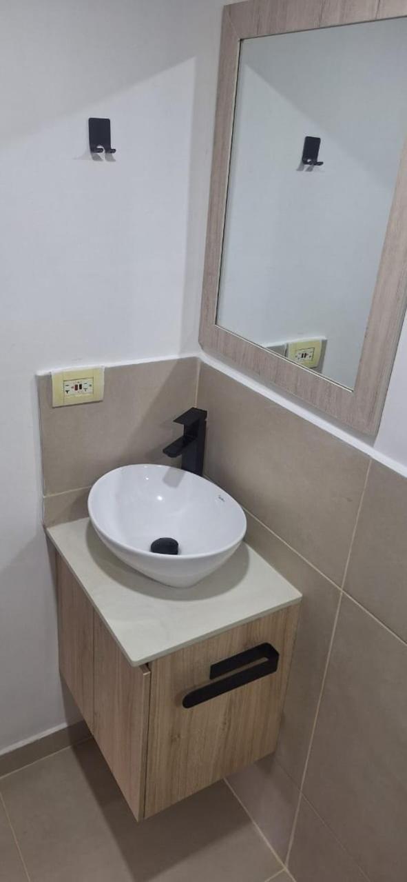 Espacio En Medellin, Ideal Tu Estilo De Vida Moderno, Estrategico Y Comodo * Medellin