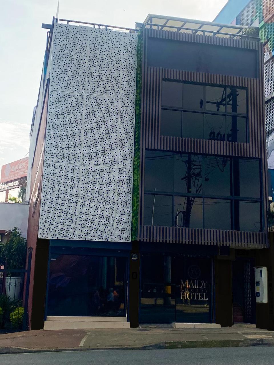 Maidy Luxury