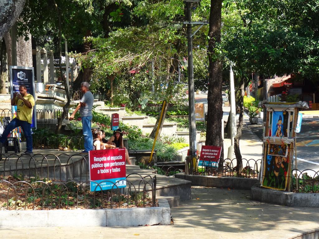 Relax 10 * Medellín