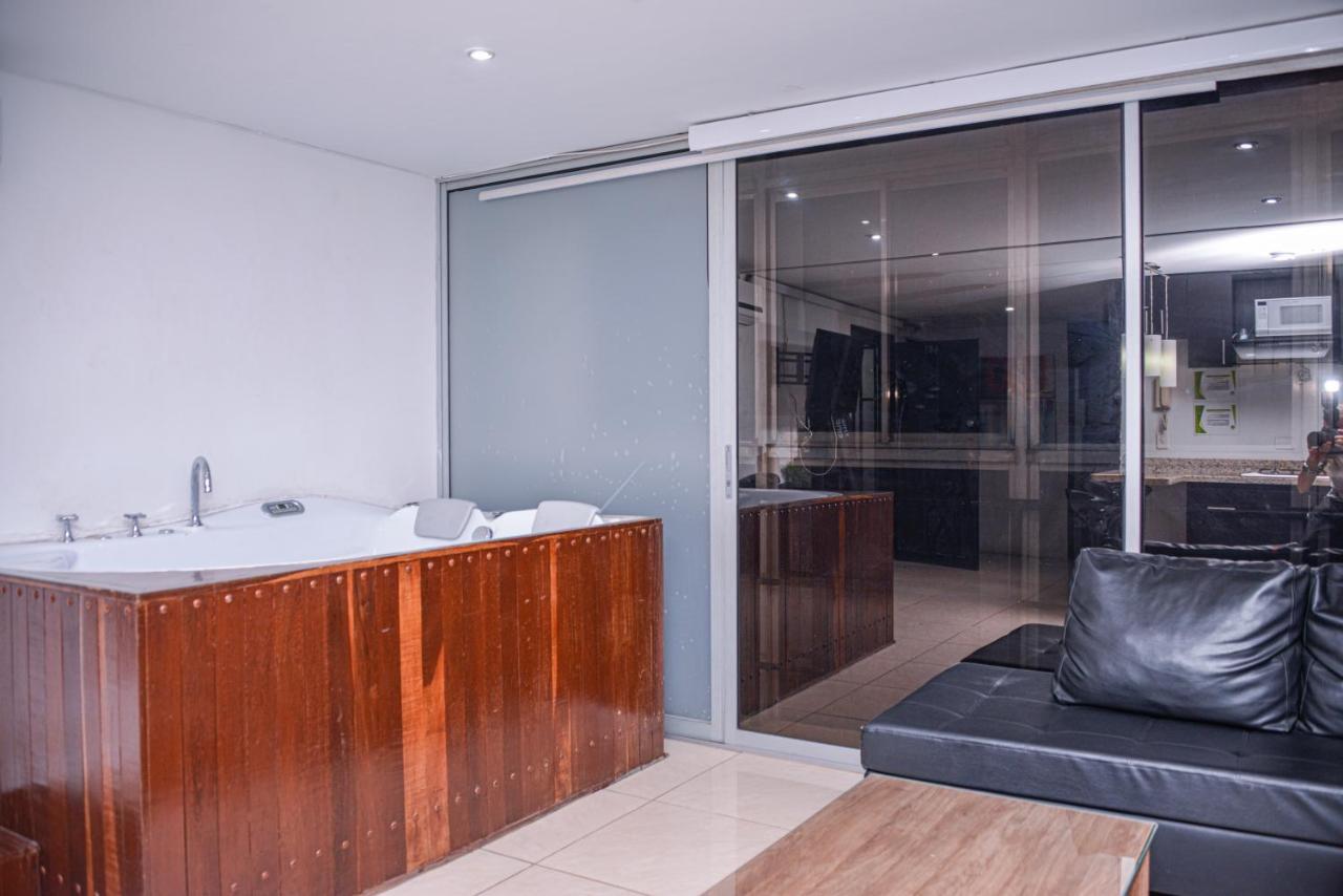 Carrera 301 Apartment